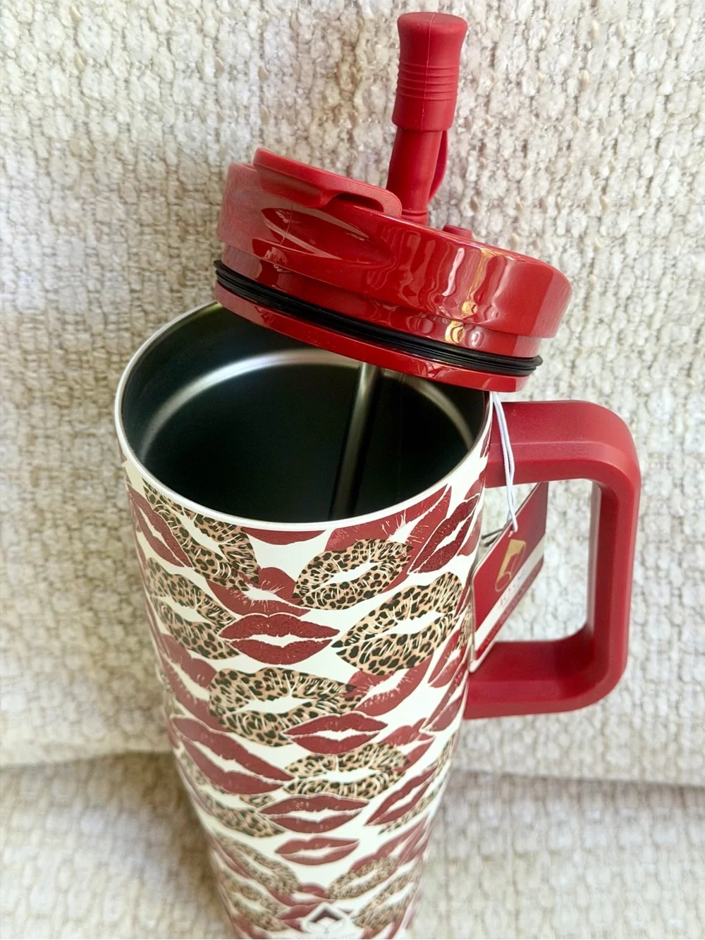 Wellness Straw Tumbler 40oz Leopard Print Kiss Red Glitter Lipstick Hot/Cold NWT